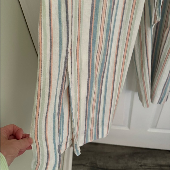 Pants - Picture 3 of 4